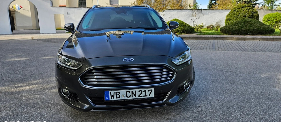 Ford Mondeo cena 47900 przebieg: 203500, rok produkcji 2016 z Chojnów małe 326
